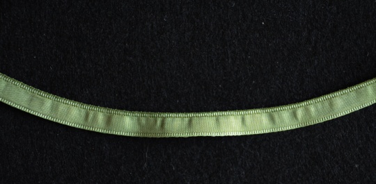 Bügelband Farbrichtung olivgrün 10mm 