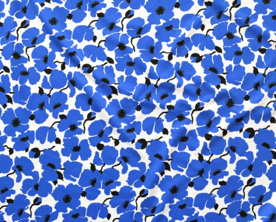Pareostoff   Farbrichtung royalblau /weiß /schwarz Blumen 