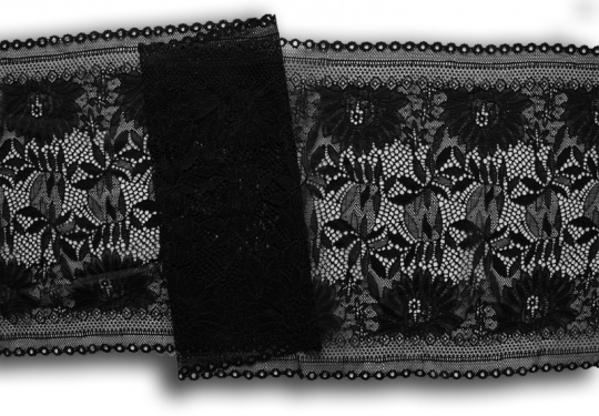 Spitzenband schwarz 23cm individuell abgeschnitten